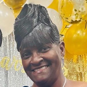 Meet your Posher, Vickey